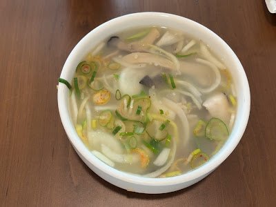 Hwangsaengga Kalguksu handmade noodles in Seochon Seoul