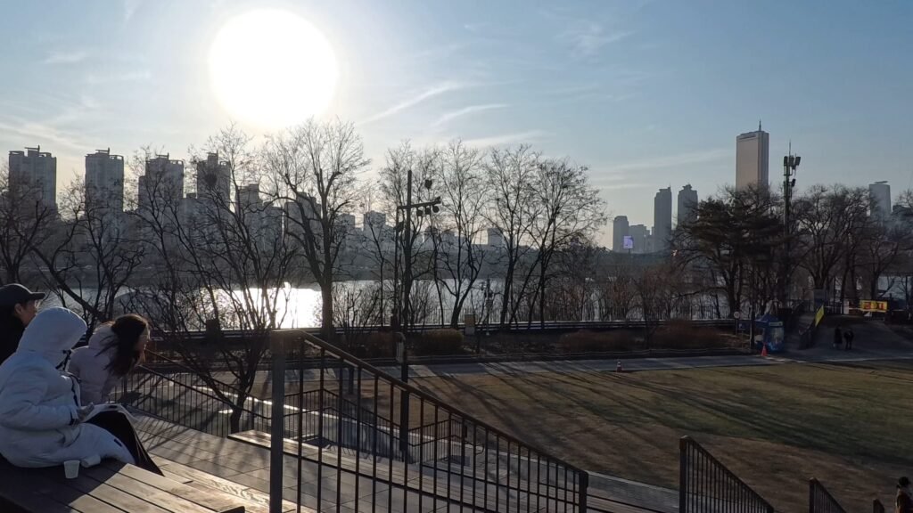 The view from the Nodeul Island.