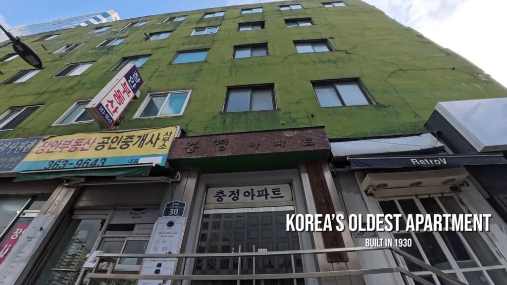 The unique maze-like structure inside South Korea’s oldest modern apartment building.