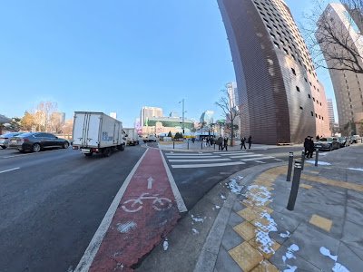 Cycling Seoul city bike lane