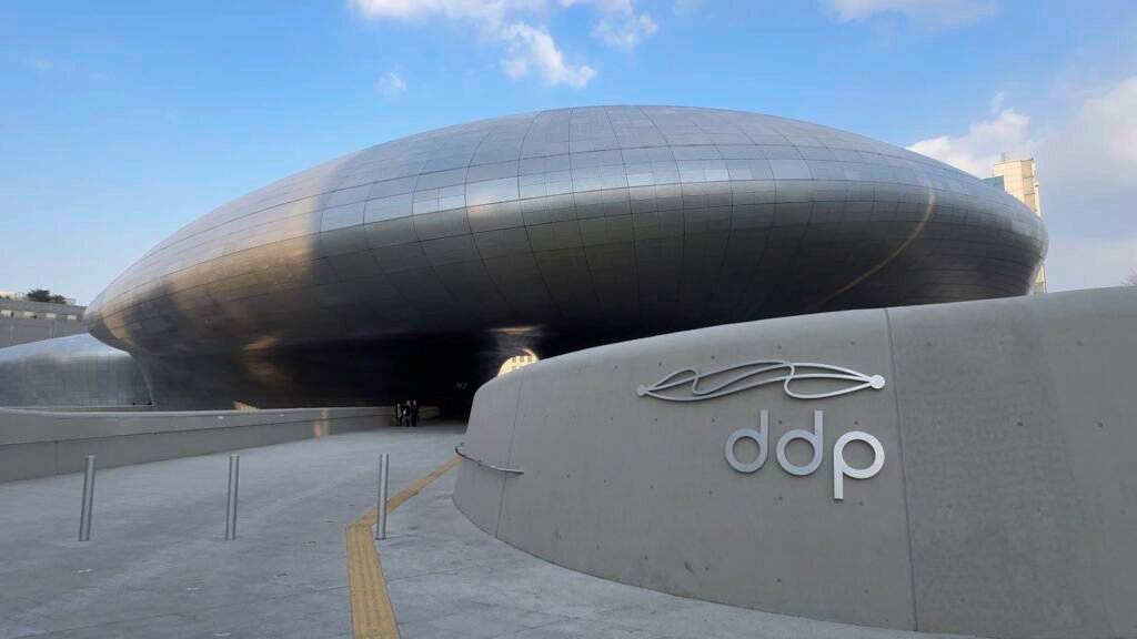 2026 Seoul itinerary - Futuristic DDP building